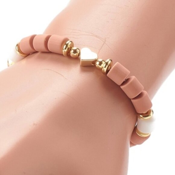 NWOT Cute Heart Stretchy Polymer Clay Beads Bracelet Handmade - Picture 3 of 5
